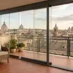 chiudere terrazzo balcone vetrate panoramiche roma
